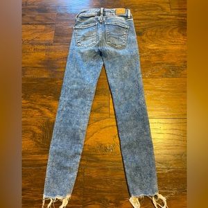 American eagle jeans size 000 short. Next level stretch. High rise jeggings